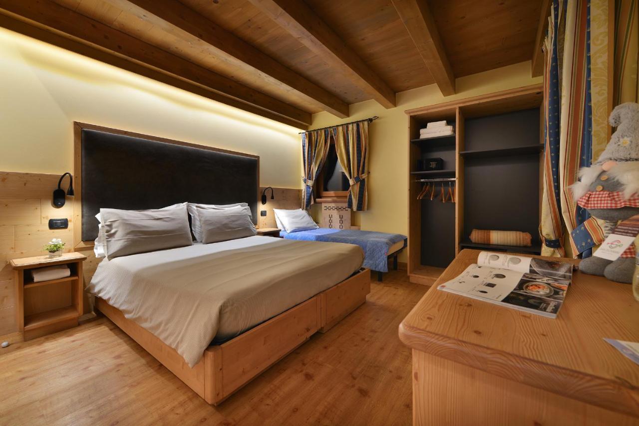 Hotel San Giovanni Ливиньо Екстериор снимка