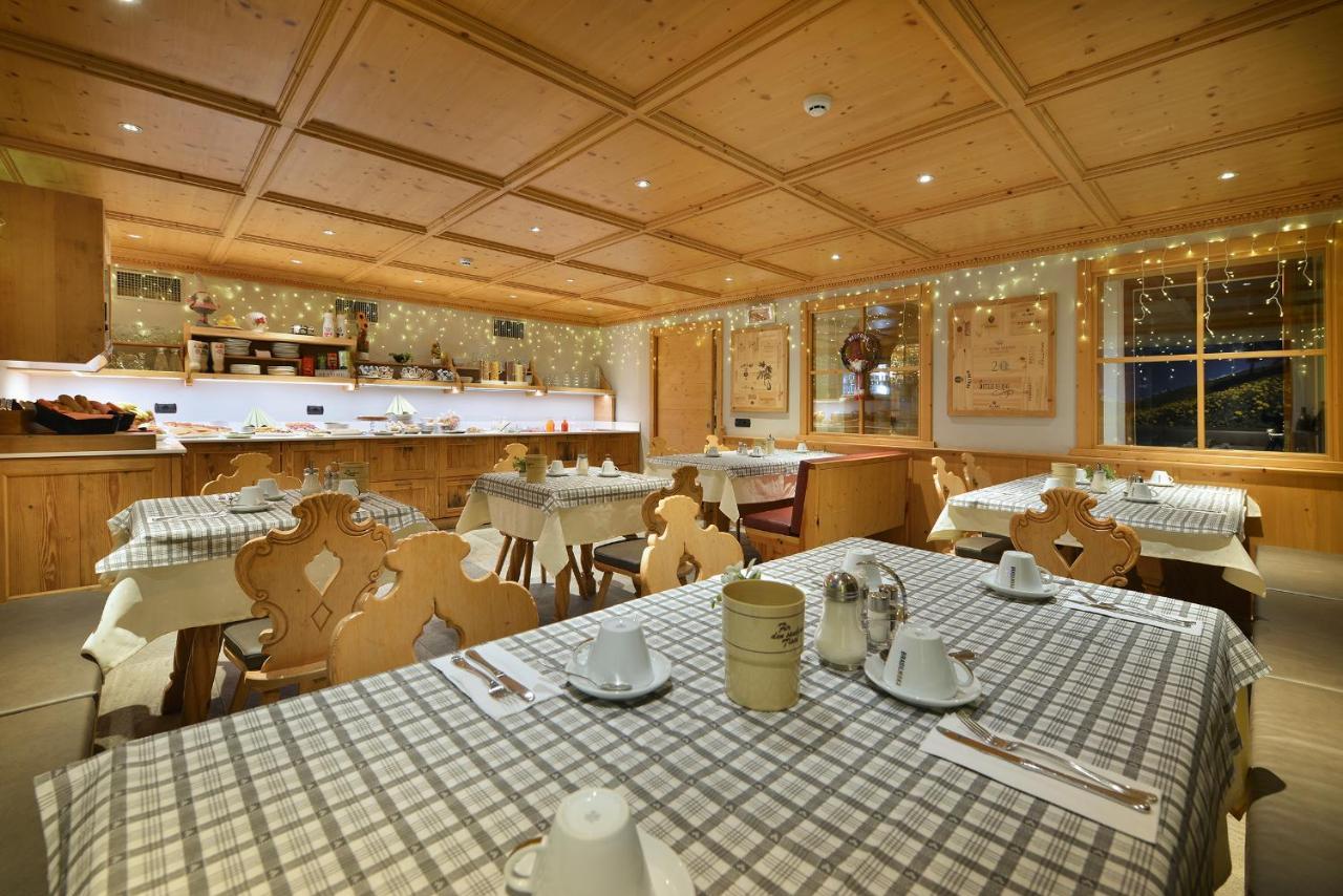 Hotel San Giovanni Ливиньо Екстериор снимка