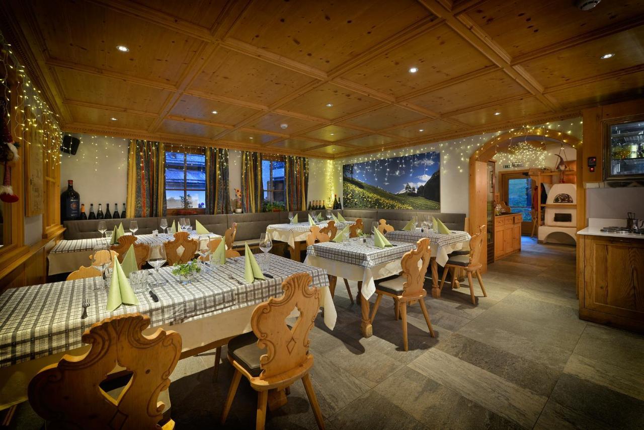 Hotel San Giovanni Ливиньо Екстериор снимка